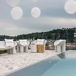 公寓式酒店 Neu Residences Smart 4*