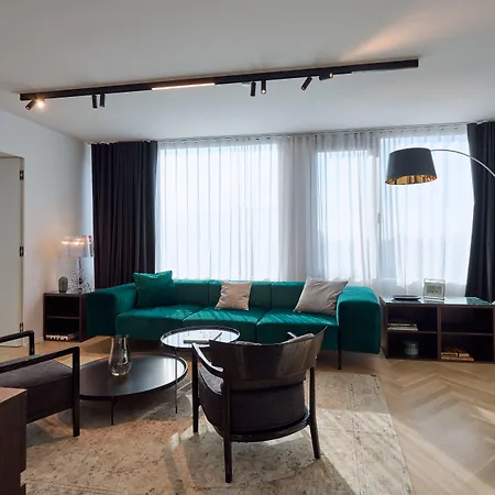 Neu Residences Smart 4*