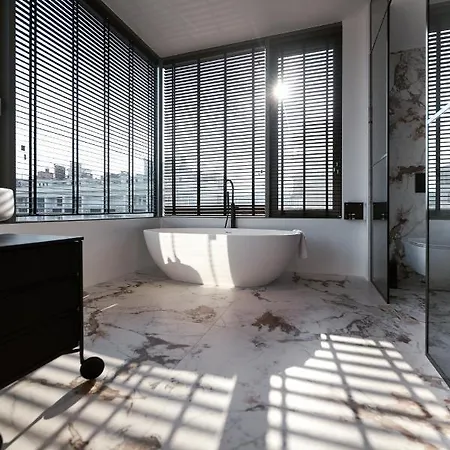 Neu Residences Smart Aparthotel