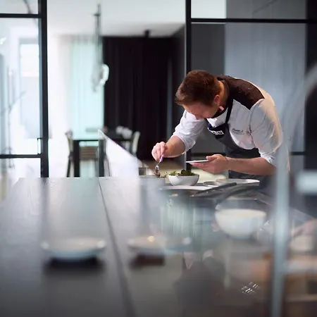 Neu Residences Smart 4*