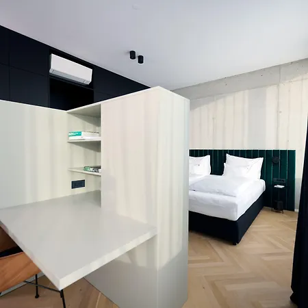 Апарт-отель Neu Residences Smart 4*