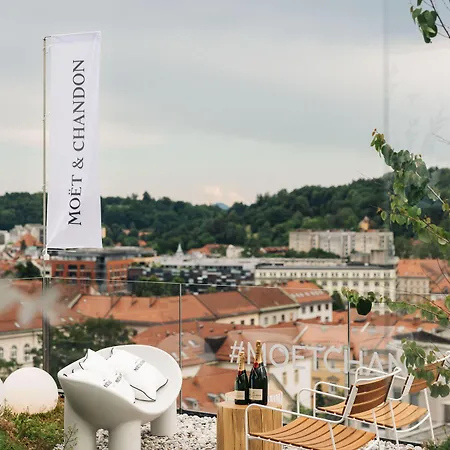 Appart hôtel Neu Residences Smart 4*