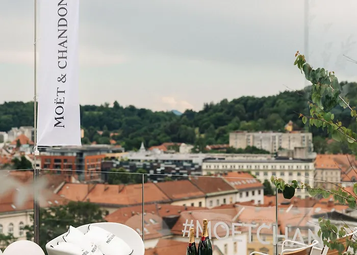 Apart-hotel Neu Residences Smart 4*