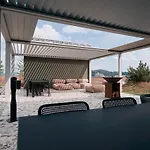 Aparthotel Neu Residences Smart