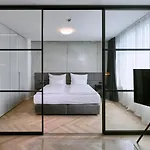 Neu Residences Smart Aparthotel 4*