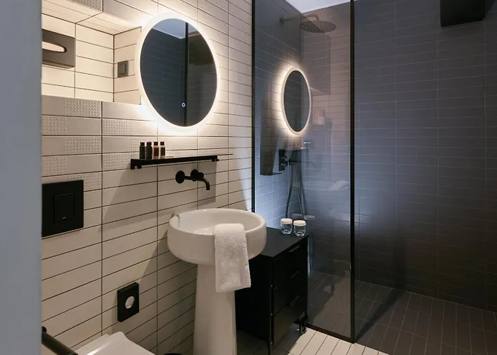 Neu Residences Smart 4*